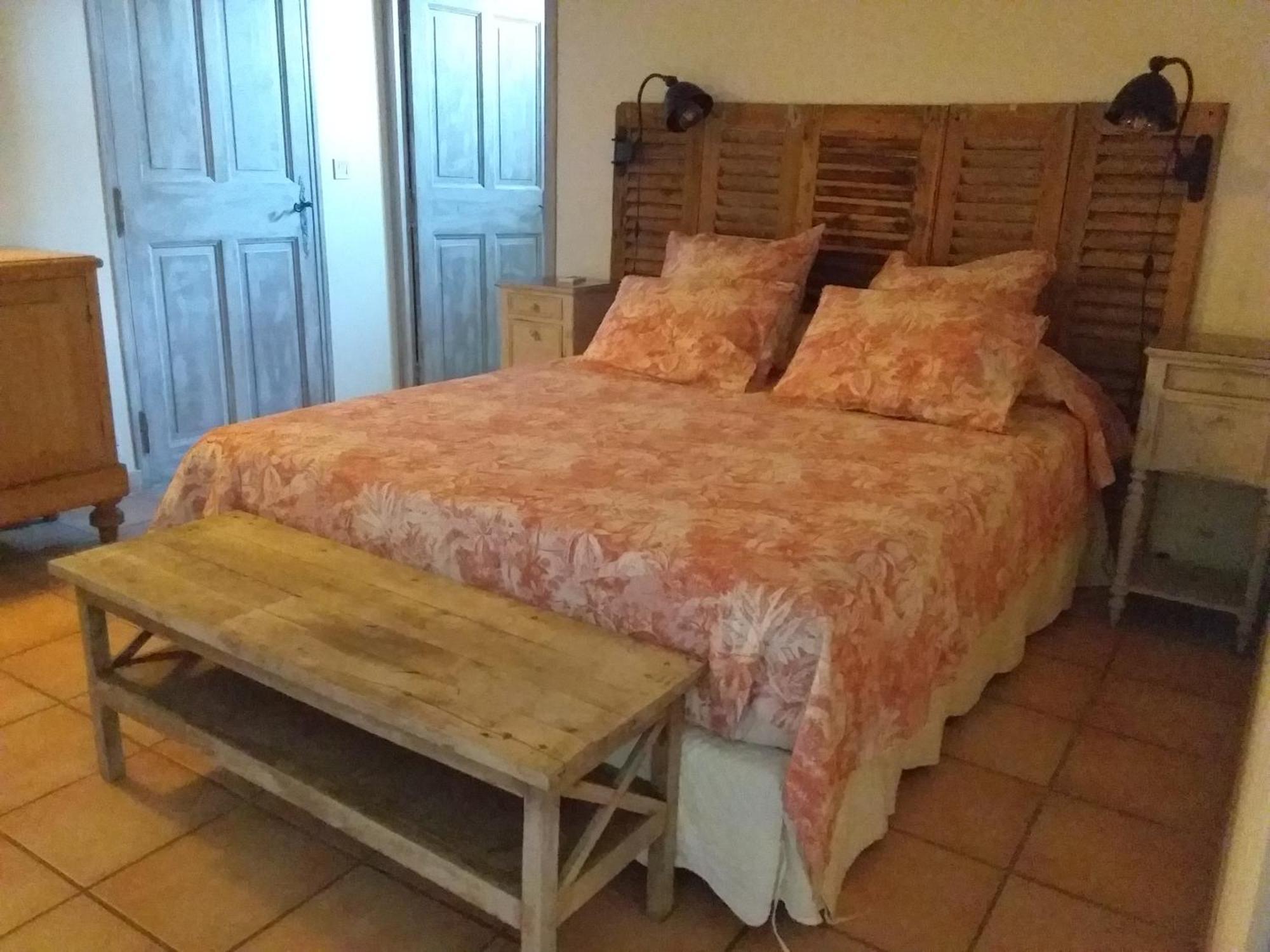Clos St Jean Batiste Tourves Zimmer foto